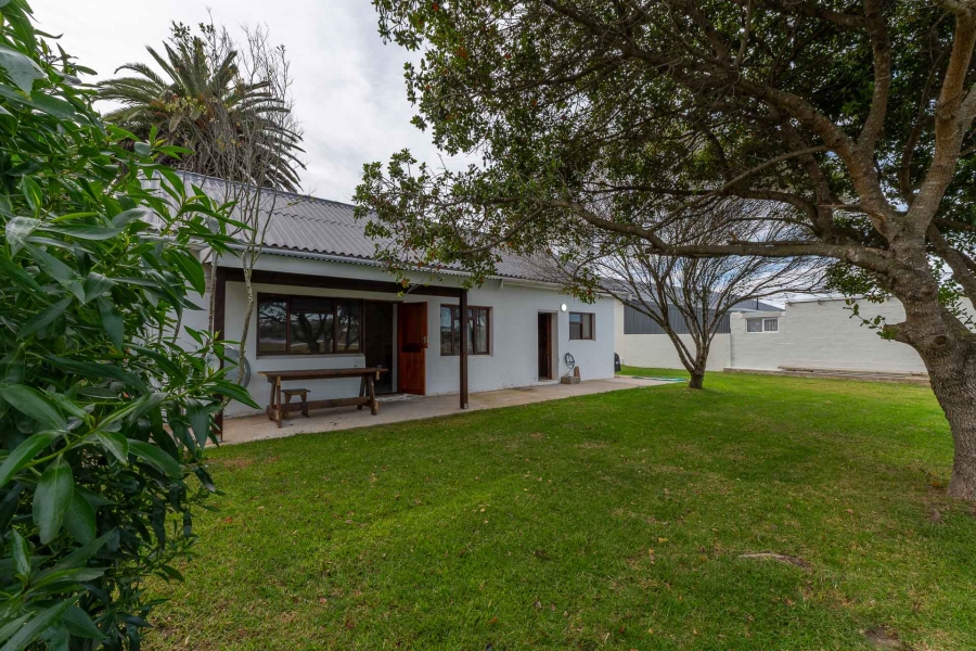 3 Bedroom Property for Sale in Stilbaai Oos Western Cape